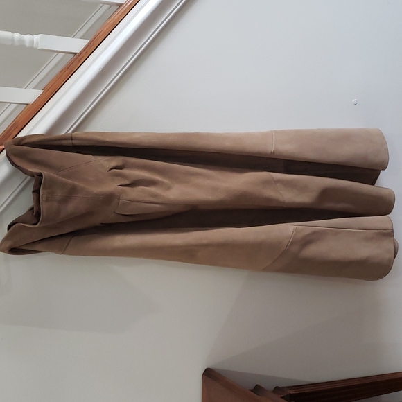 Fantastic Western Wear Genuine Leather Vest and Skirt - Picture 3 of 4